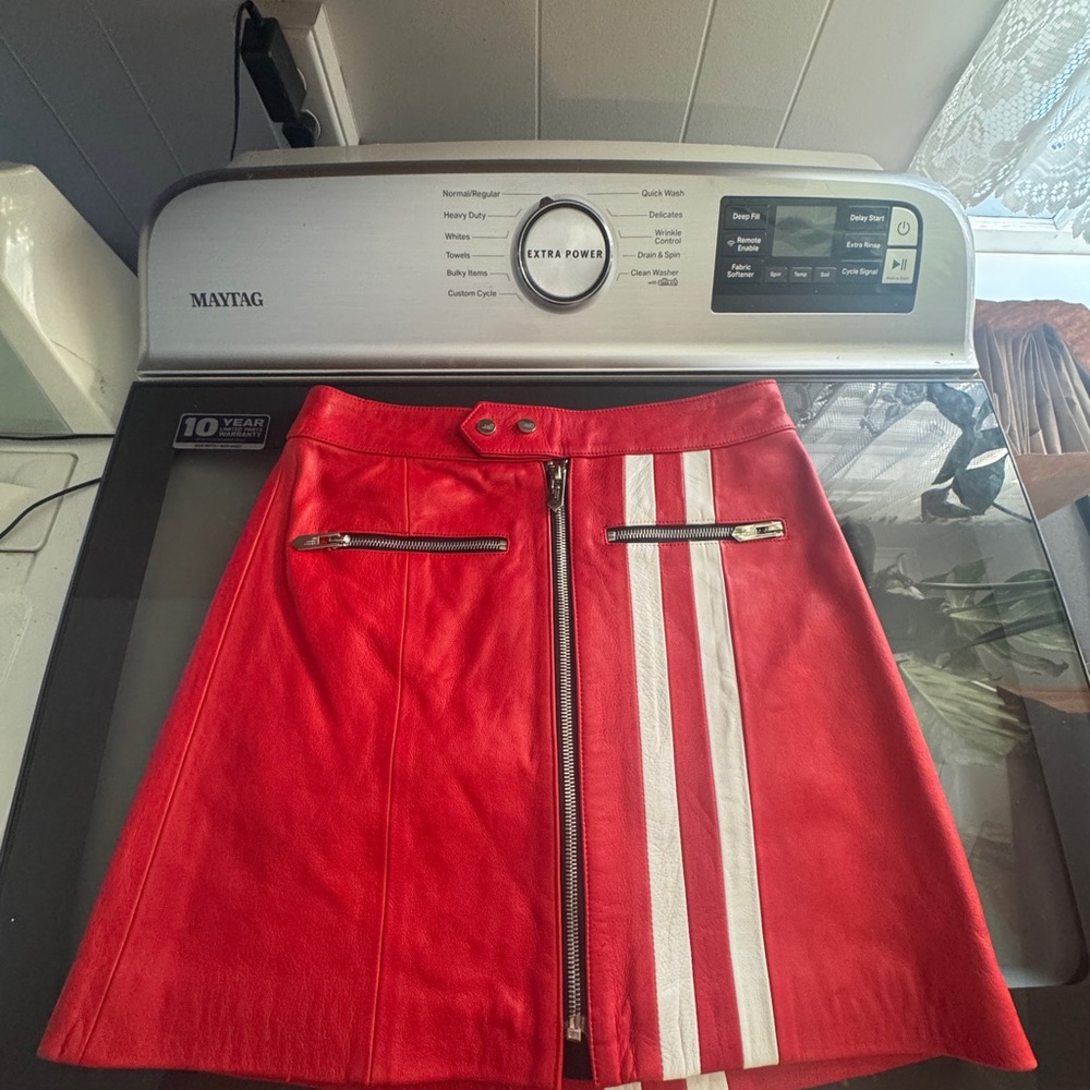 THE MIGHTY COMPANY Red Mini Skirt with White Stripes